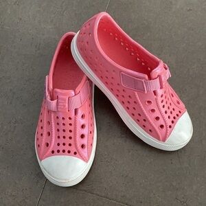 SKETCHERS shoes size 10 toddler